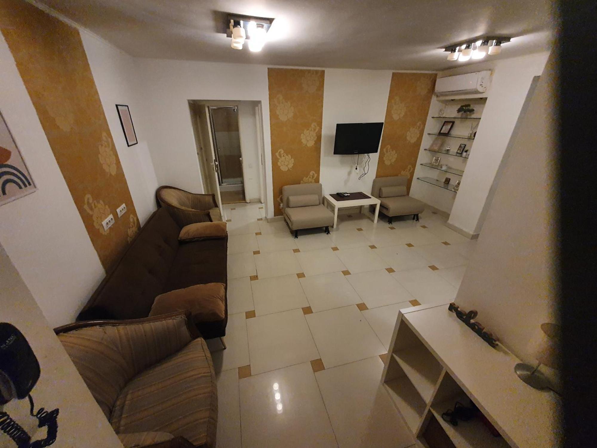 Central 2Br Apartment With Balcony - Italian Church & City View Бухарест Экстерьер фото